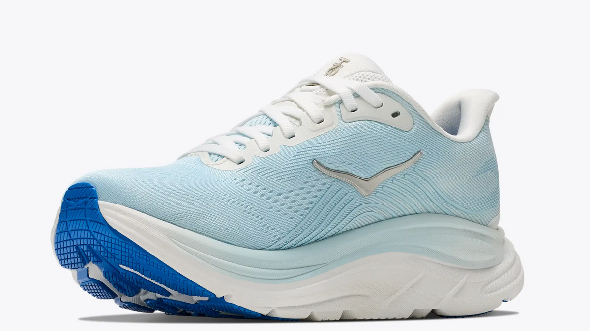 Women's Clifton 11 Wide