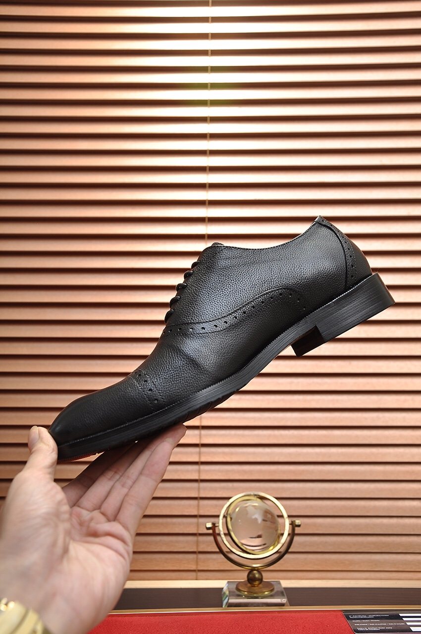 Hermès Men's Perforated Leather Lace-Up Dress Shoes